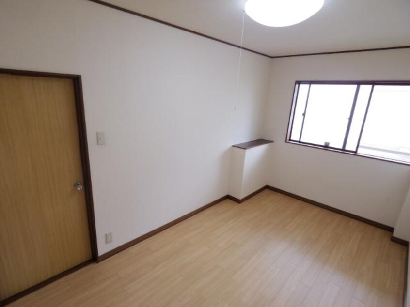  東海道本線/静岡駅 バス14分緑が丘下車:停歩6分 3階 築37年