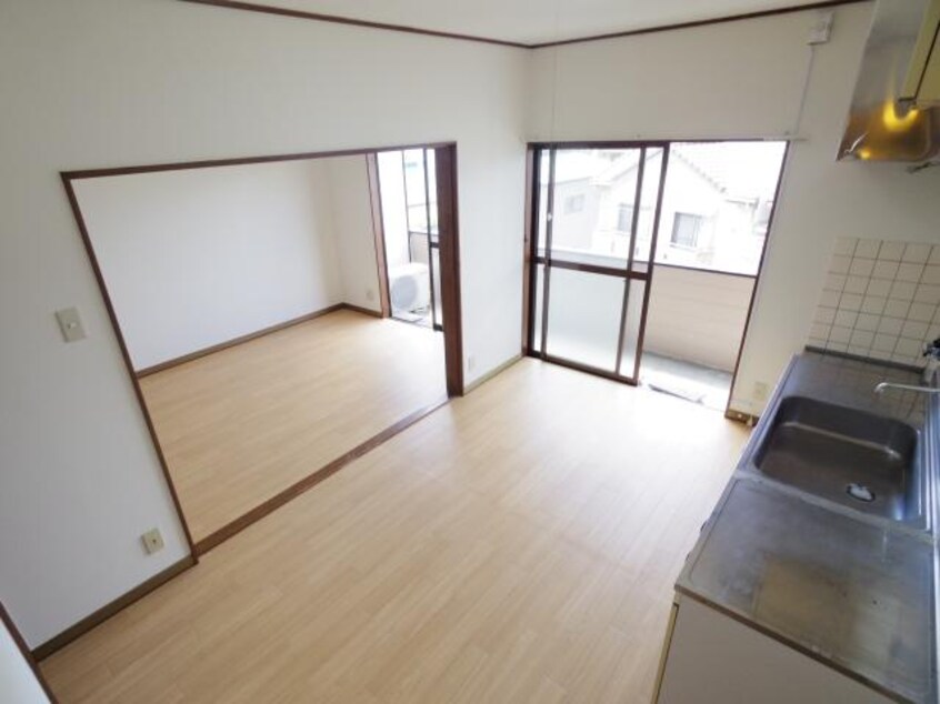  東海道本線/静岡駅 バス14分緑が丘下車:停歩6分 3階 築37年