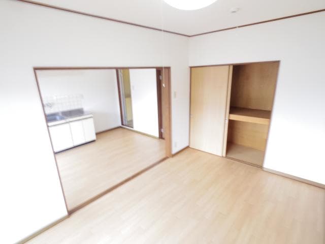  東海道本線/静岡駅 バス14分緑が丘下車:停歩6分 3階 築37年