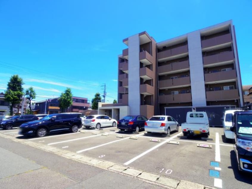  東海道本線/静岡駅 バス20分登呂コープタウン下車:停歩4分 2階 築11年