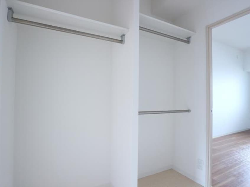  東海道本線/静岡駅 バス20分登呂コープタウン下車:停歩4分 2階 築11年