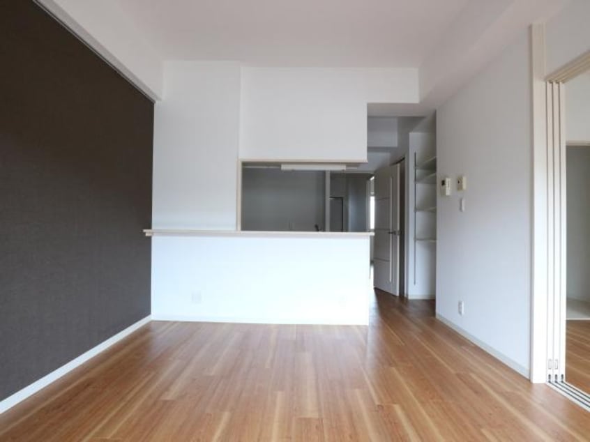  東海道本線/静岡駅 バス20分登呂コープタウン下車:停歩4分 2階 築11年