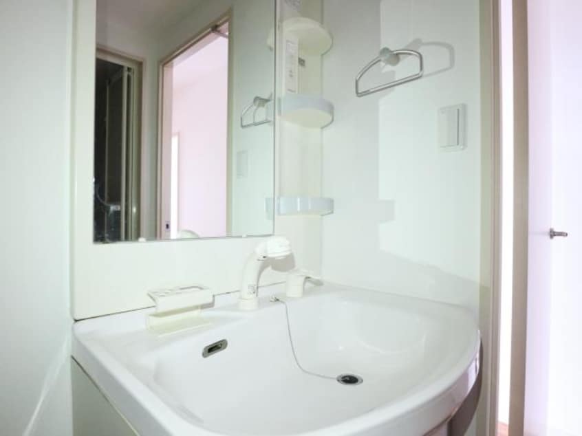  東海道本線/静岡駅 バス20分登呂コープタウン下車:停歩4分 2階 築11年