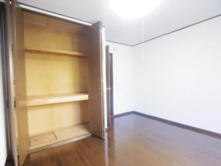  東海道本線/東静岡駅 バス10分畑守稲荷前下車:停歩7分 1階 築31年