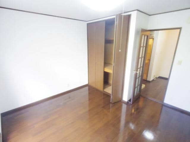  東海道本線/東静岡駅 バス10分畑守稲荷前下車:停歩7分 1階 築31年