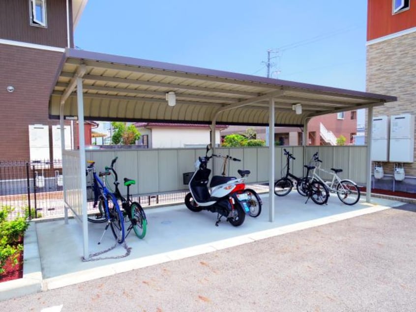  東海道本線/焼津駅 バス23分下小田上下車:停歩1分 1階 築12年