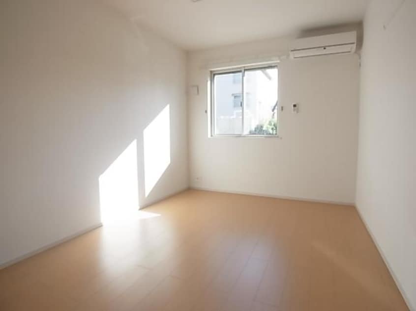  東海道本線/焼津駅 バス23分下小田上下車:停歩1分 1階 築12年