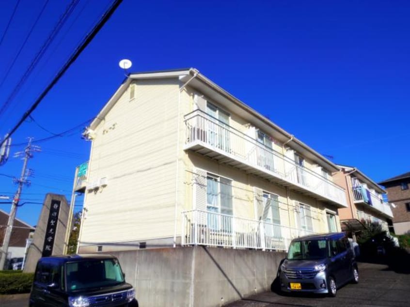  東海道本線/静岡駅 バス22分堀ノ内下車:停歩8分 1階 築28年