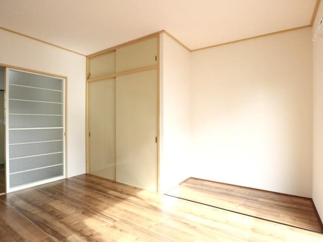  東海道本線/静岡駅 バス18分小鹿下車:停歩4分 1階 築38年