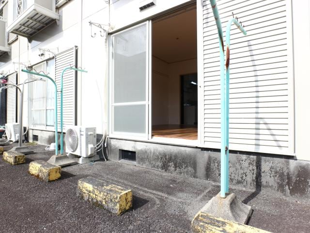  東海道本線/静岡駅 バス18分小鹿下車:停歩4分 1階 築38年