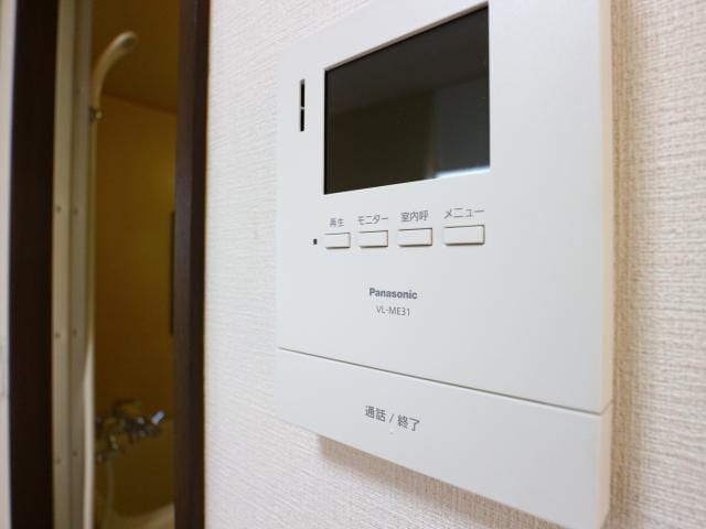  東海道本線/静岡駅 バス18分小鹿下車:停歩4分 1階 築38年