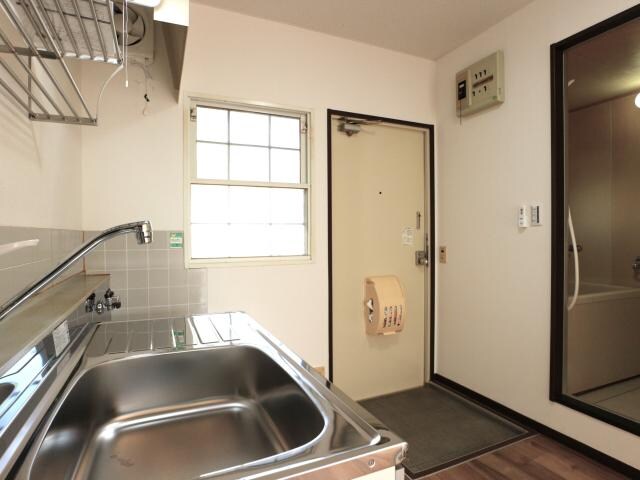  東海道本線/静岡駅 バス18分小鹿下車:停歩4分 1階 築38年