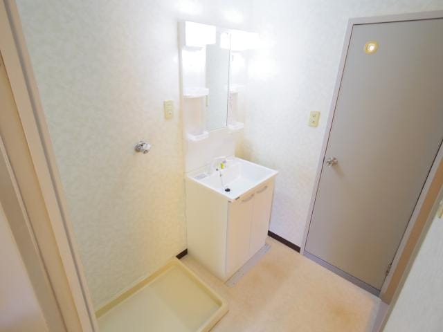  東海道本線/静岡駅 バス16分中村町下下車:停歩3分 2階 築31年