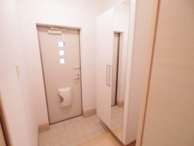  東海道本線/焼津駅 バス15分下小田北下車:停歩2分 1階 築13年