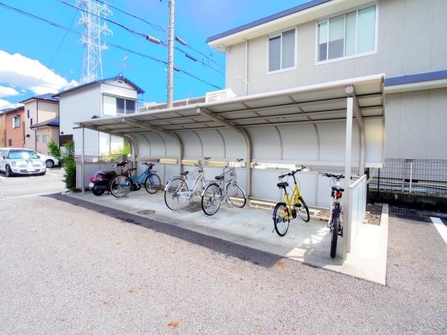  東海道本線/静岡駅 バス12分中村町下下車:停歩3分 3階 築11年
