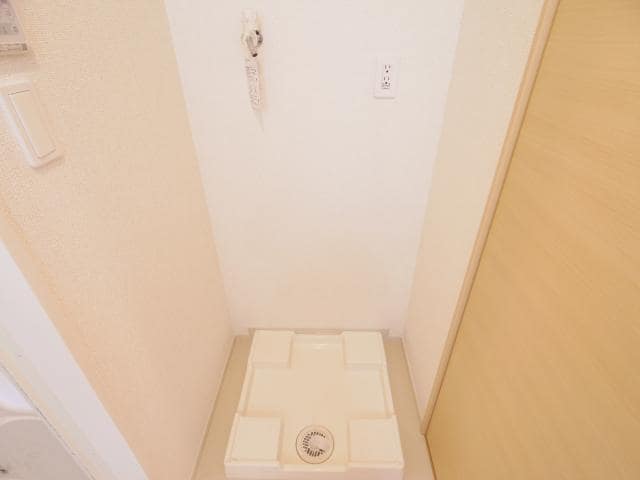  東海道本線/焼津駅 バス25分すみれ台団地下車:停歩7分 2階 築12年