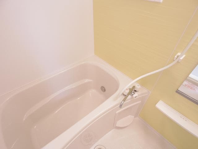  東海道本線/静岡駅 バス21分中島団地前下車:停歩4分 2階 築11年