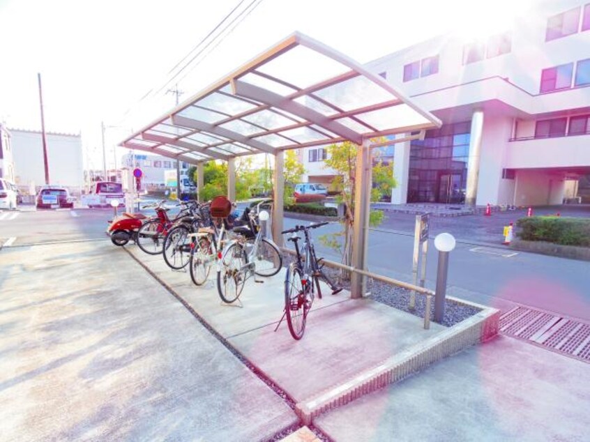  東海道本線/静岡駅 バス13分下島北下車:停歩7分 2階 築12年