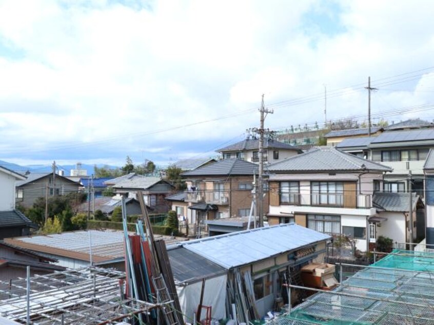  東海道本線/静岡駅 バス28分大谷小学校前下車:停歩6分 2階 築10年