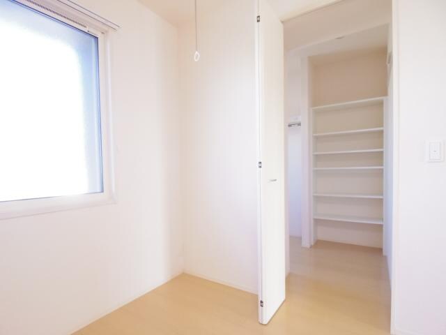  東海道本線/西焼津駅 徒歩20分 2階 築11年