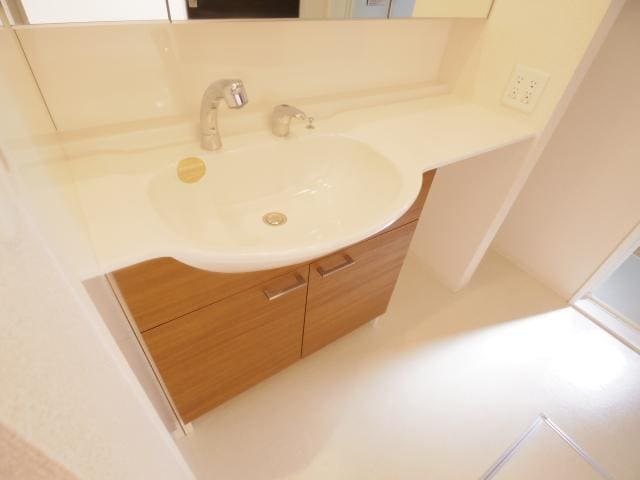  東海道本線/西焼津駅 徒歩20分 2階 築11年