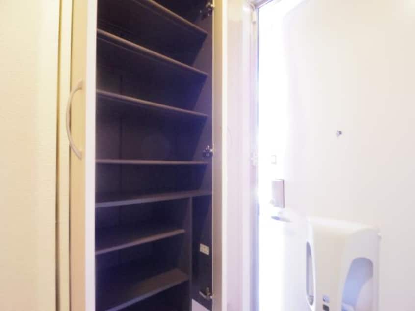  東海道本線/西焼津駅 徒歩20分 2階 築11年