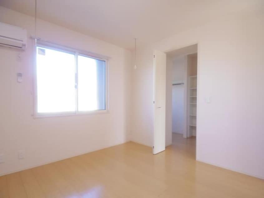  東海道本線/西焼津駅 徒歩20分 2階 築11年