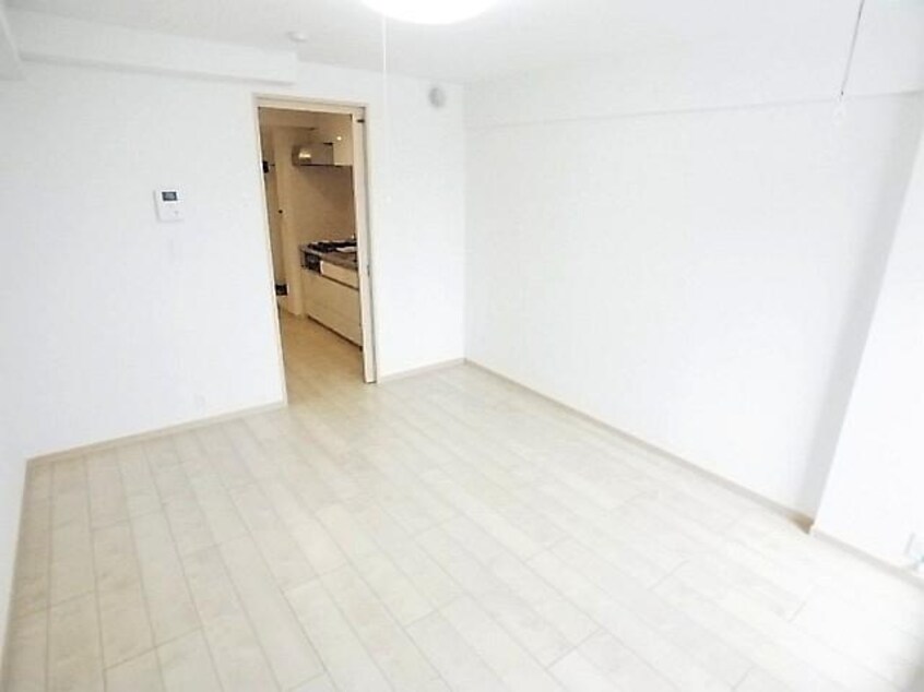  東海道本線/静岡駅 バス22分中島団地前下車:停歩7分 1階 築11年