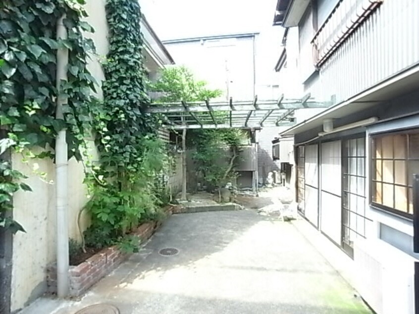  東海道本線/静岡駅 徒歩14分 1-2階 築50年