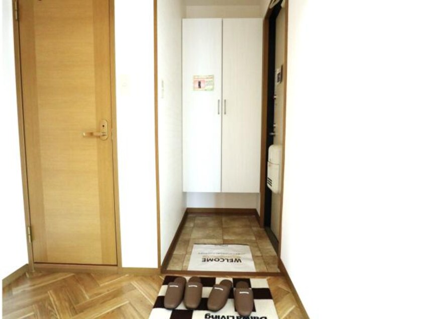  東海道本線/静岡駅 バス8分中田四丁目下車:停歩9分 2階 築28年