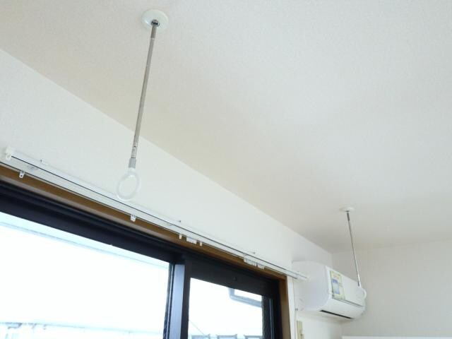  東海道本線/静岡駅 バス8分中田四丁目下車:停歩9分 2階 築28年