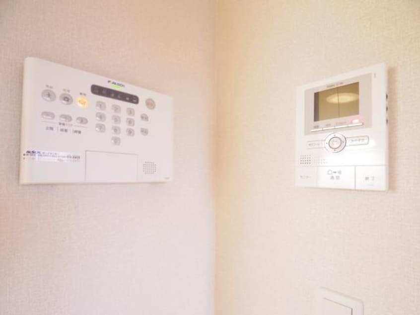  東海道本線/静岡駅 バス19分宮川下車:停歩3分 2階 築11年