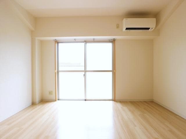  東海道本線/静岡駅 バス8分中田三丁目西下車:停歩5分 3階 築23年