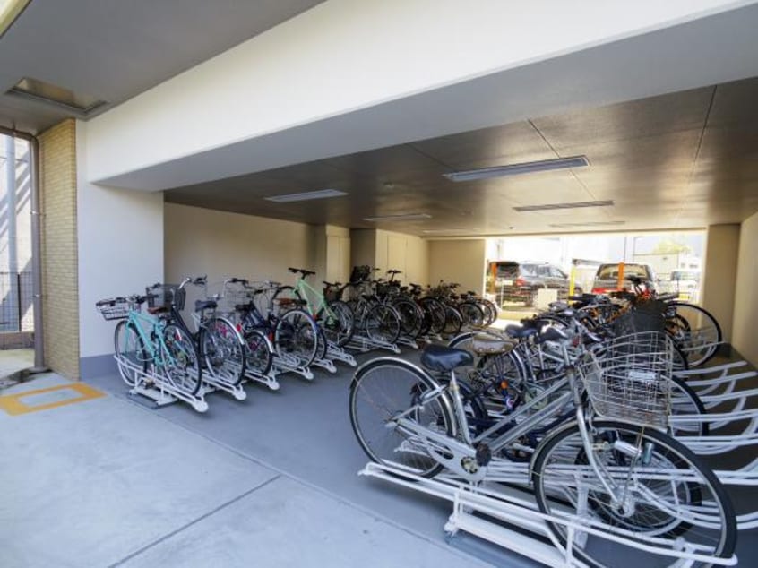  東海道本線/静岡駅 徒歩5分 3階 築10年