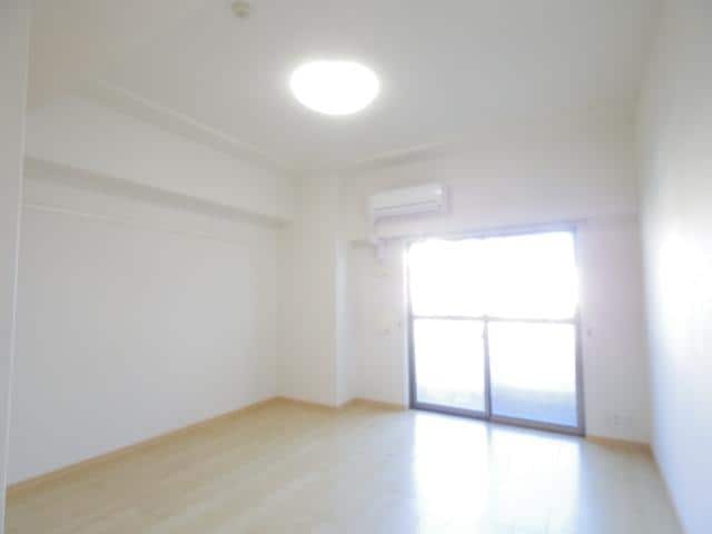  東海道本線/静岡駅 徒歩5分 3階 築10年