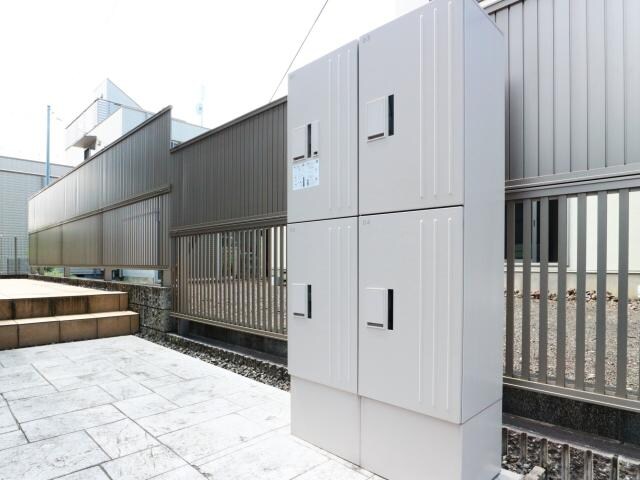  東海道本線/静岡駅 バス17分静岡インター入口下車:停歩8分 2階 築10年