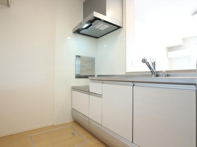  東海道本線/静岡駅 バス16分西脇下下車:停歩5分 1階 築10年