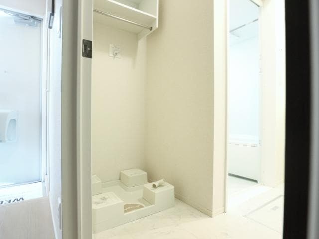  東海道本線/静岡駅 バス16分西脇下下車:停歩5分 1階 築10年