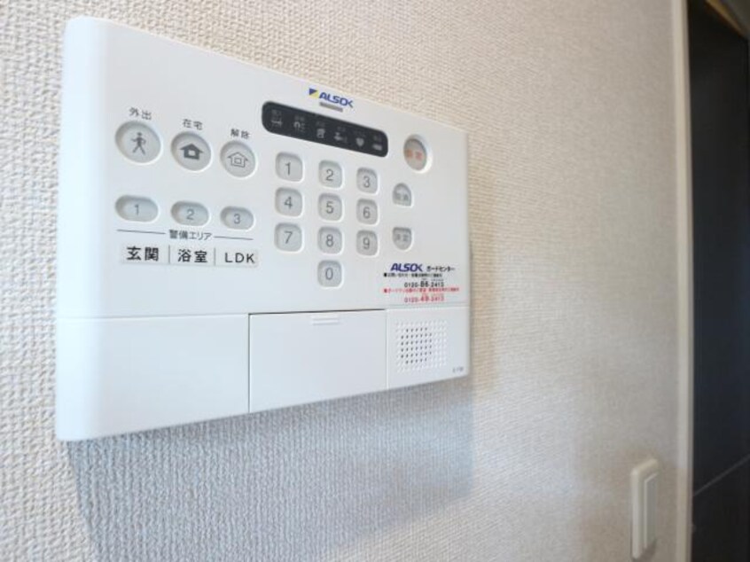  東海道本線/静岡駅 バス16分西脇下下車:停歩5分 1階 築10年