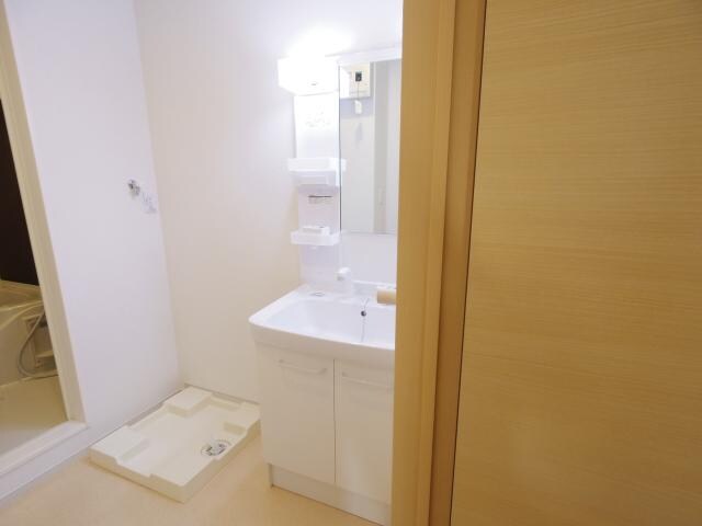  東海道本線/静岡駅 バス20分堀ノ内下車:停歩7分 1階 築10年