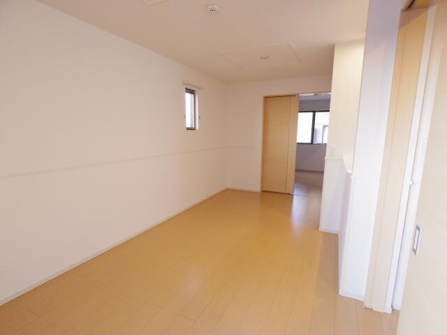  東海道本線/静岡駅 バス20分堀ノ内下車:停歩7分 1階 築10年