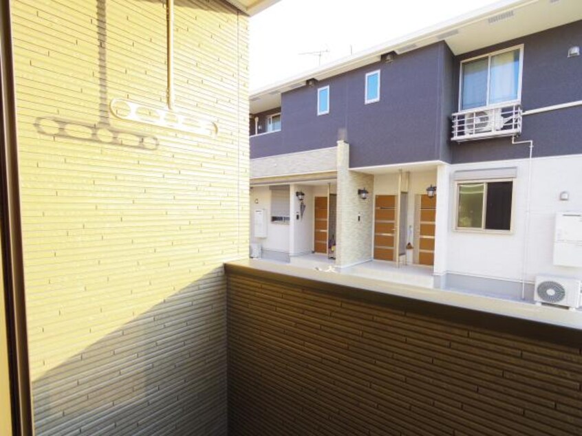  東海道本線/静岡駅 バス20分堀ノ内下車:停歩7分 1階 築10年