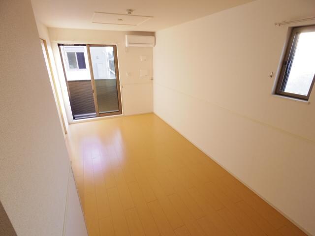  東海道本線/静岡駅 バス20分堀ノ内下車:停歩7分 1階 築10年