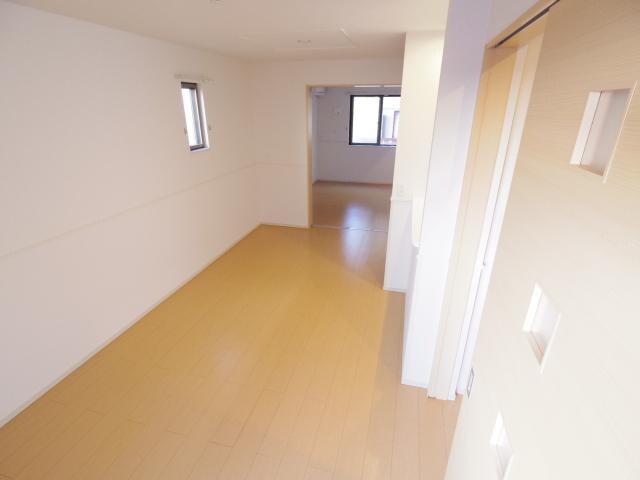  東海道本線/静岡駅 バス20分堀ノ内下車:停歩7分 1階 築10年