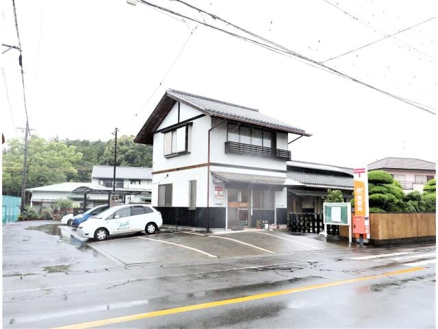 藤枝下青島簡易郵便局(郵便局)まで402m 東海道本線/藤枝駅 徒歩23分 1階 築11年