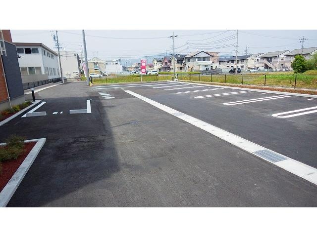  東海道本線/西焼津駅 徒歩25分 2階 築10年