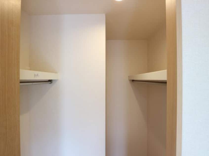  東海道本線/静岡駅 バス20分小鹿公民館下車:停歩8分 1階 築10年