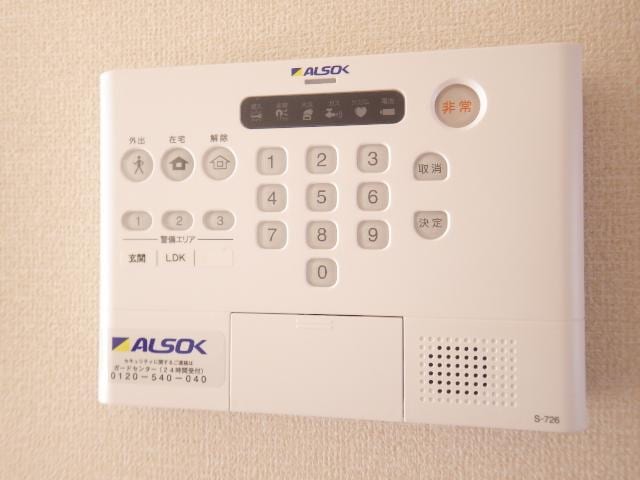  東海道本線/静岡駅 バス20分小鹿公民館下車:停歩8分 1階 築10年