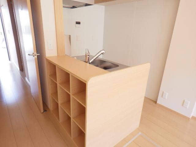  東海道本線/静岡駅 バス20分小鹿公民館下車:停歩8分 1階 築10年