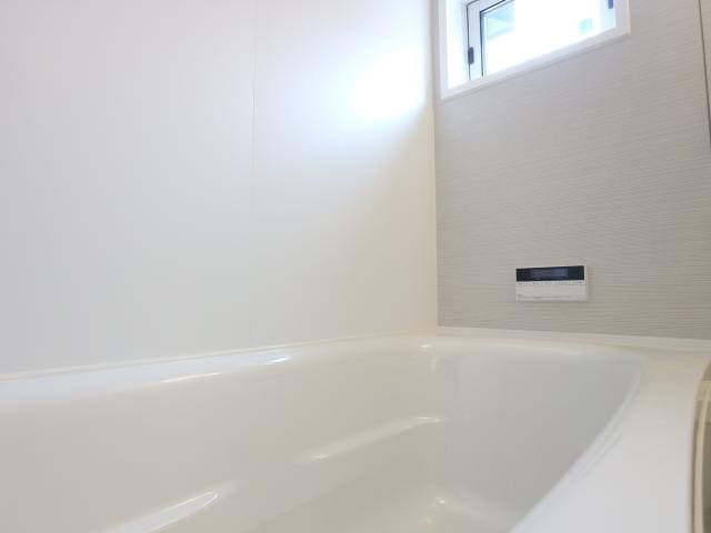  東海道本線/静岡駅 バス20分小鹿公民館下車:停歩8分 1階 築10年